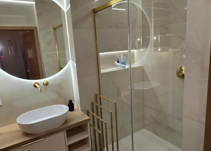 Delux Z Jacuzzi Apartamento *